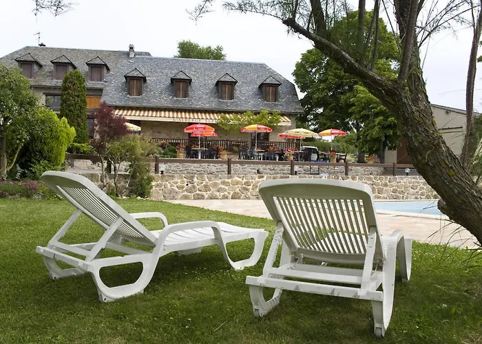 L'auberge Fleurie Le Nayrac