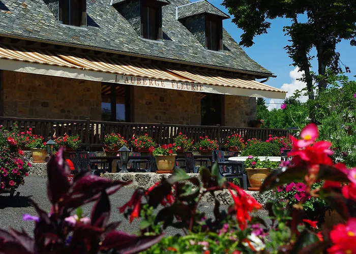 L'auberge Fleurie Hotel