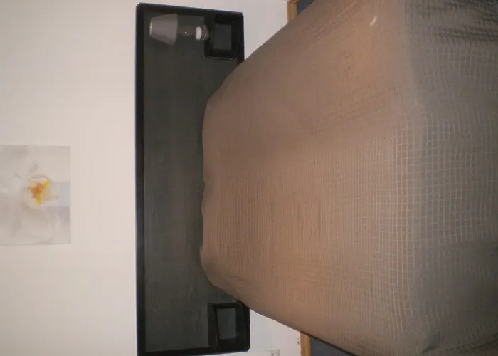 L'auberge Fleurie Hotel *