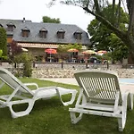 L'auberge Fleurie Le Nayrac