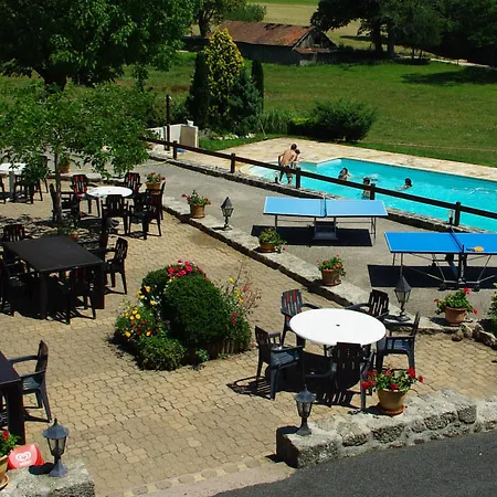 호텔 L'auberge Fleurie *