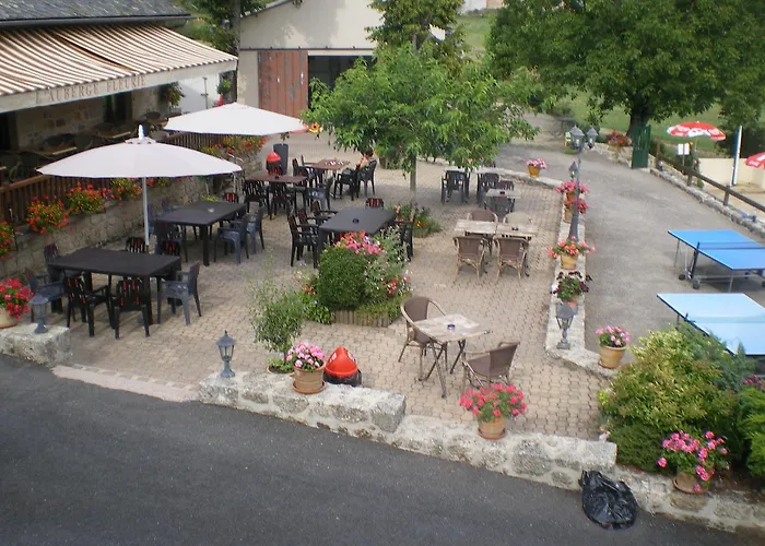 L'auberge Fleurie 호텔 Le Nayrac